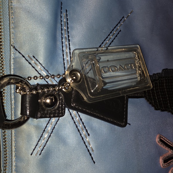 Coach 2Pc Poppy Limited Edition New York City Tote + Wristlet - Picture 2 of 12